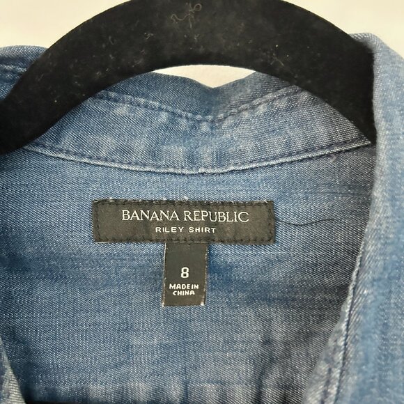 Banana Republic Riley Chambray Ruffle Denim Button Down Shirt Western Size 8 - Picture 4 of 7